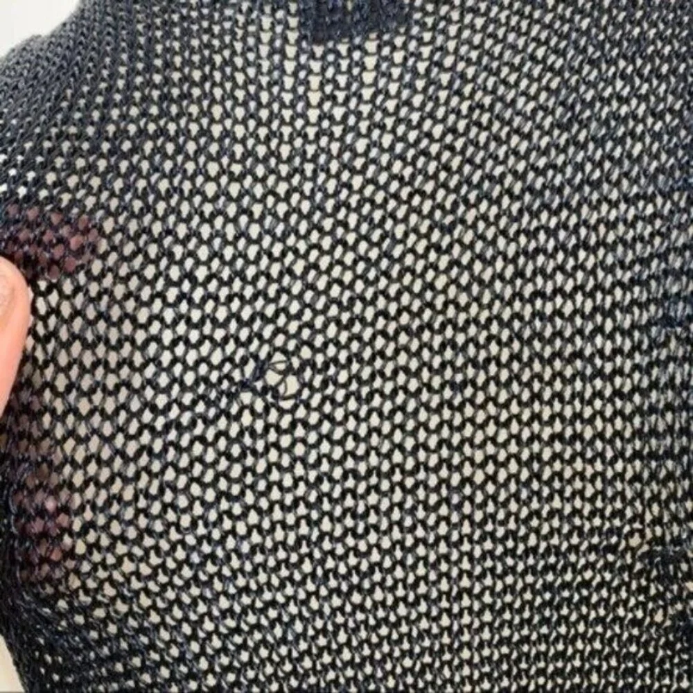 Vince‎ Crochet Tank Top Small Navy Minimalist Classic Summer Resort